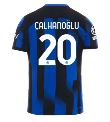 Inter Milan Hakan Calhanoglu #20 Primera Equipación 2023-24 Manga Corta